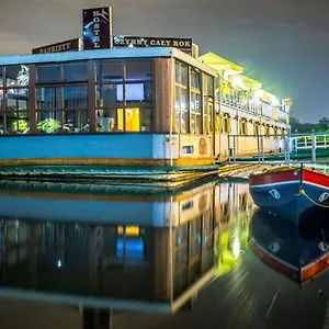 Hostel The Boat - Hostel&chill, Krakov