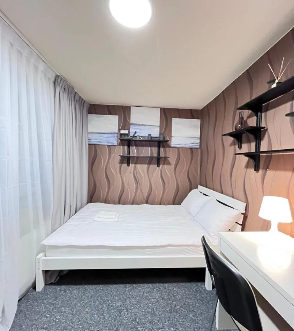 Girls Dorm Apartment Krakow Hostel